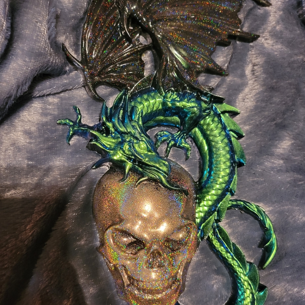 Unique resin dragon and skull wall hanging
